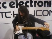 Groupe 2013 namm bumble namm (4)